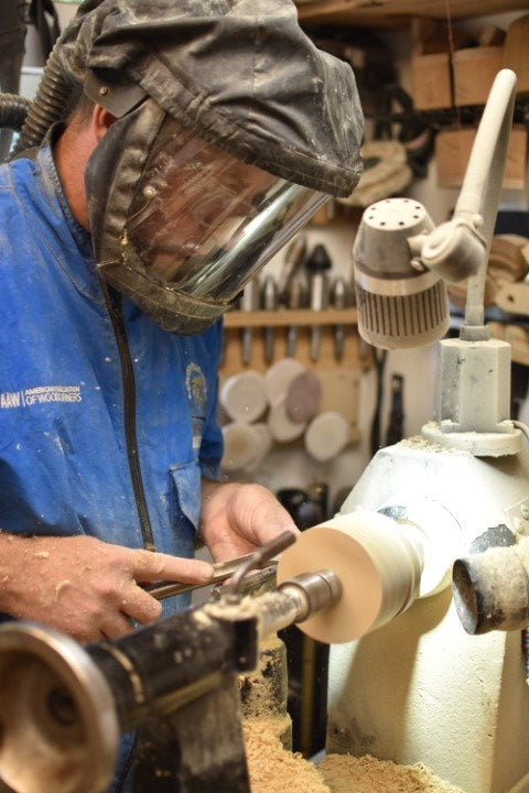 Crafting a Tide.lamp by hand